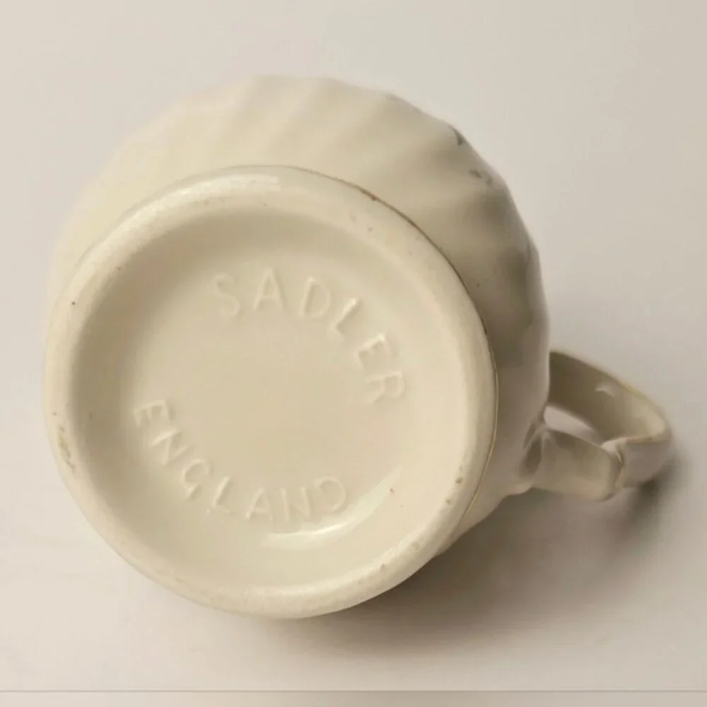 Sadler beautiful vintage